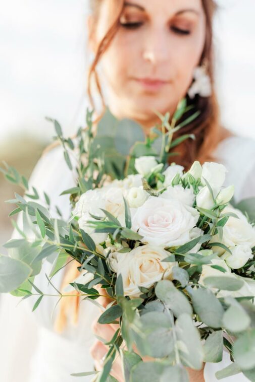 bouquet de mariée feuilles d'eucalyptus